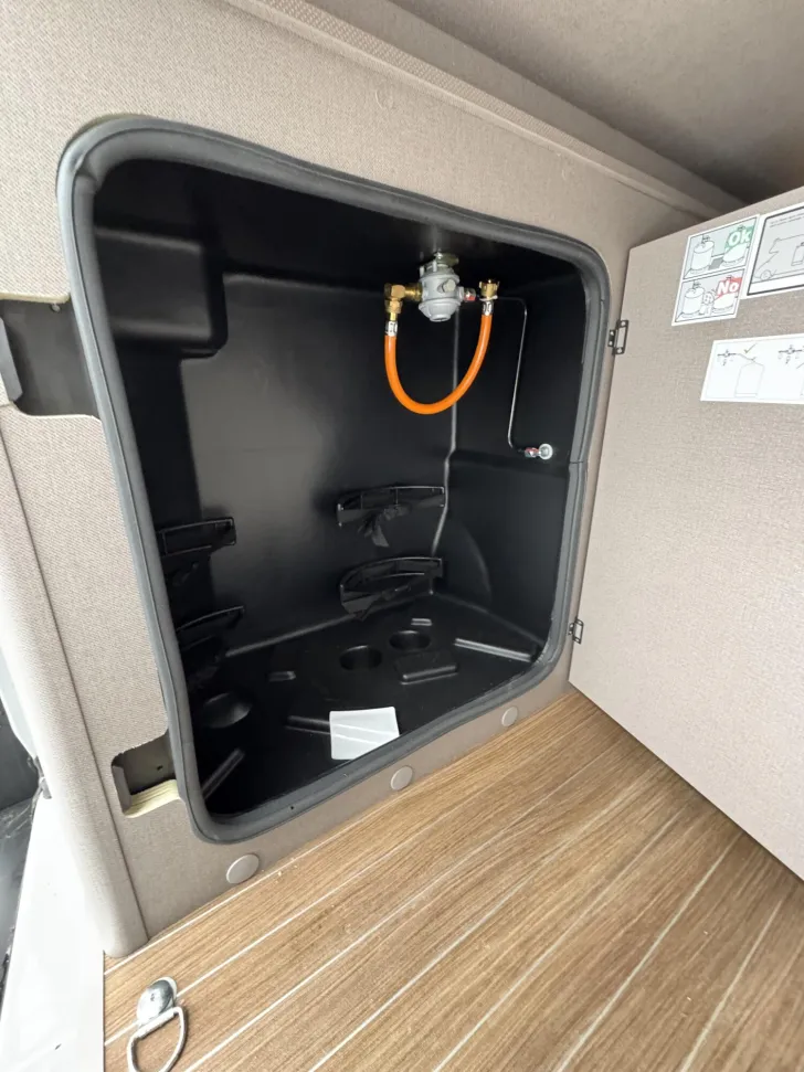 Fahrzeugbild Etrusco CV 640 PB Primavera Aktion| Schlafdach | AHK #23