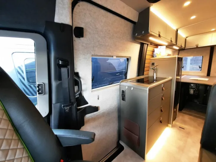 Fahrzeugbild Hymer Camper Van GRAND CANYON S 600 CROSSOVER Verfüg./Sparen Sie 18.821,- € #7
