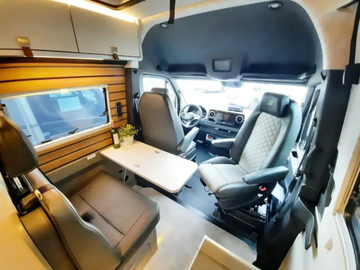 Fahrzeugbild Hymer Camper Van GRAND CANYON S 600 CROSSOVER Verfüg./Sparen Sie 18.821,- € #8