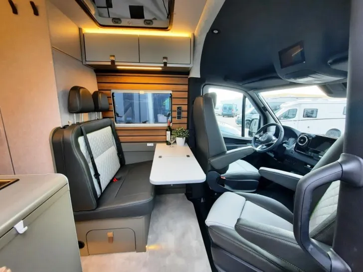 Fahrzeugbild Hymer Camper Van GRAND CANYON S 600 CROSSOVER Verfüg./Sparen Sie 18.821,- € #9