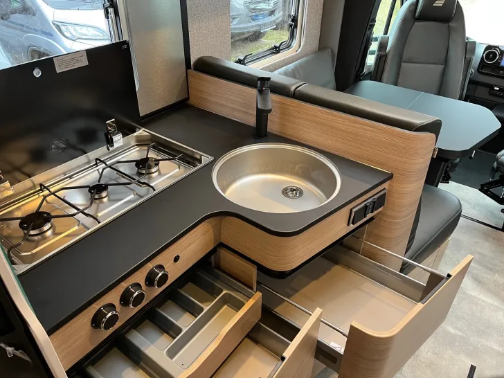 Fahrzeugbild Hymer B-KLASSE MC-T 600 #10