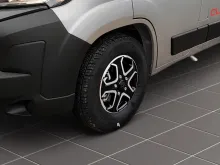 Fahrzeugbild Sunlight Cliff 600 IC-LINE Entry #6