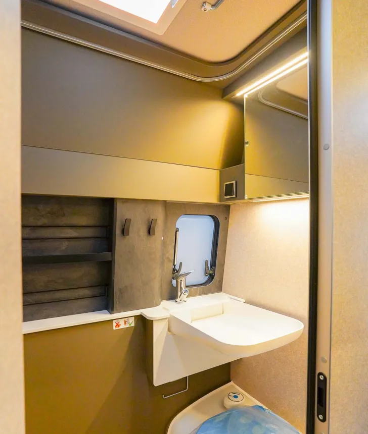 Fahrzeugbild Hymer Grand Canyon S 600 *PREISVORTEIL: 11.890 EURO * #10