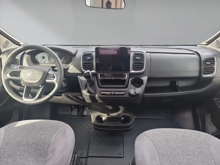 Fahrzeugbild Carado V 347 !!! Top‑Preis Garantie !!! #9