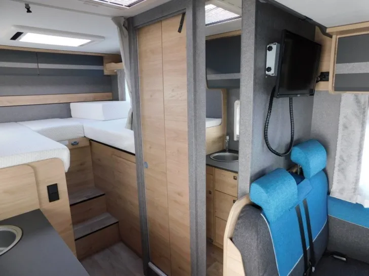 Fahrzeugbild Dethleffs Just Go T 6615 EB 160 PS Automatik, Markise, AHK, RFK uvm. #9