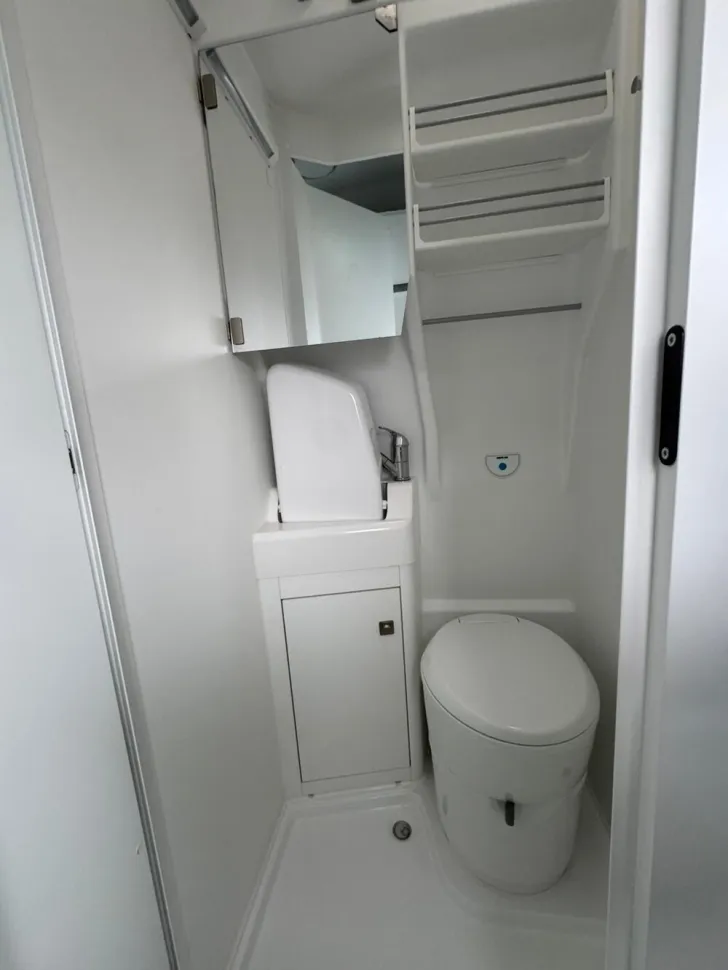 Fahrzeugbild VW Grand California  600 #8