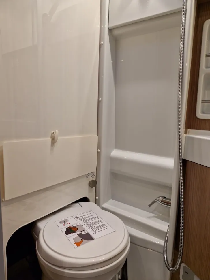 Fahrzeugbild Malibu CHARMING 640 LE GT #15