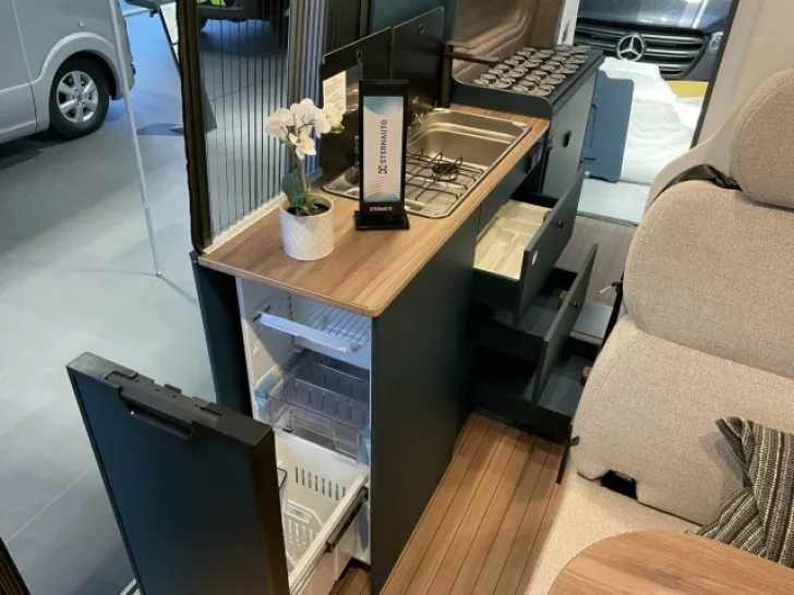 Fahrzeugbild Hymer ERIBA Car 600 First Edition / Sitzheizung #10