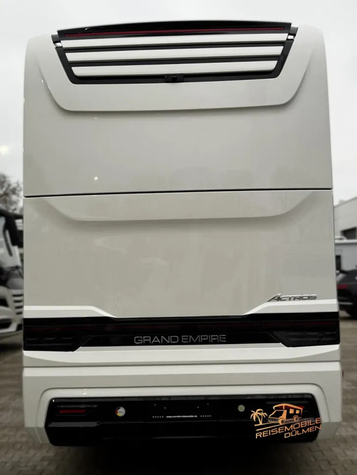 Fahrzeugbild Morelo Grand Empire 110 GSB #8