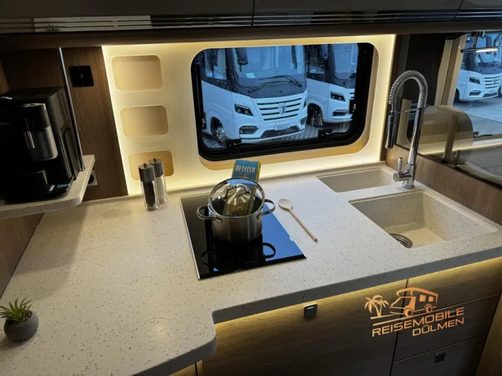 Fahrzeugbild Morelo Grand Empire 110 GSB #20