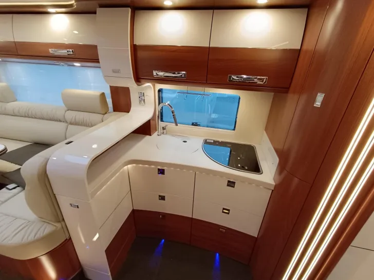 Fahrzeugbild Carthago liner-for-two I 53 Powerpaket #11