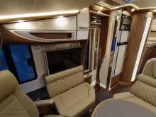 Fahrzeugbild Carthago chic e-line I 50 LE DA Mercedes #8