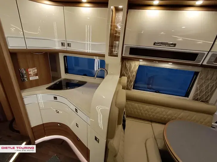 Fahrzeugbild Carthago chic e-line I 50 LE DA Mercedes #10