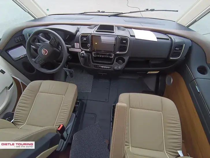 Fahrzeugbild Carthago chic e-line I 50 LE DA Variante ohne Hubbett #5
