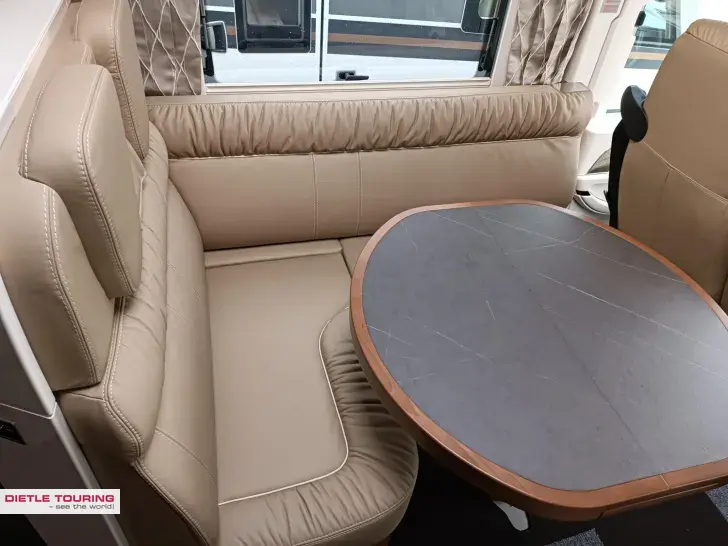 Fahrzeugbild Carthago chic e-line I 61 XL LE #6