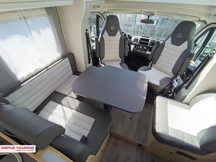 Fahrzeugbild Sunlight Adventure T 68 Automatik, Hubbett #8