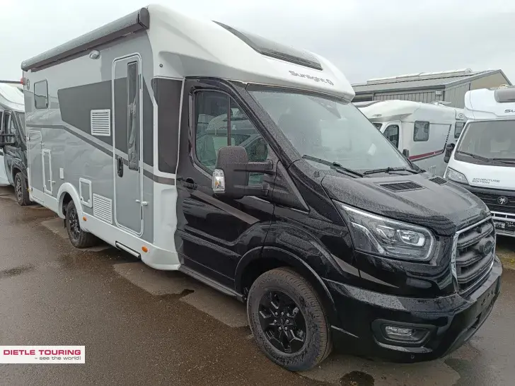 Fahrzeugbild Sunlight Adventure T Ford 670S #1