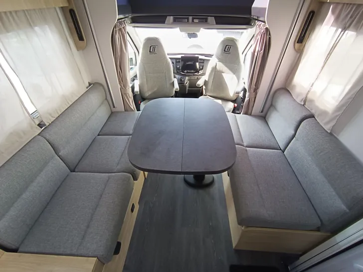 Fahrzeugbild Challenger Teilintegriert Break Edition 270 #7