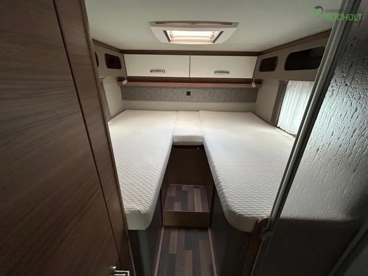 Fahrzeugbild Weinsberg CaraCore 700 MEG #4