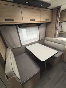 Fahrzeugbild Weinsberg CaraOne 500 FDK 1700 kg, Deckenschränke #7