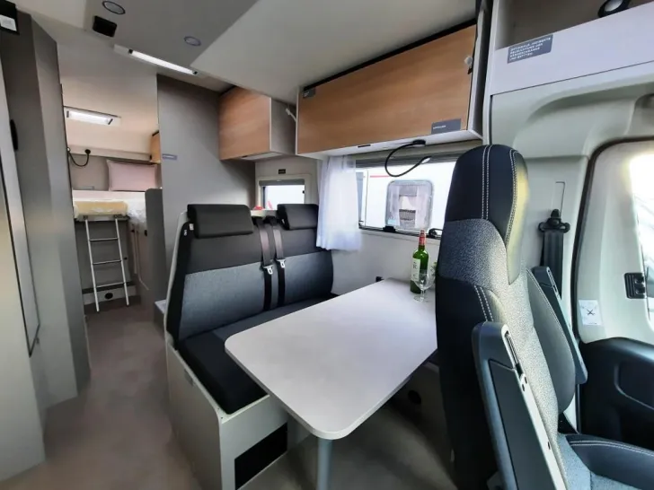 Fahrzeugbild LMC Tracer 730 EL Verfüg./Sparen Sie 11.681,- € #6