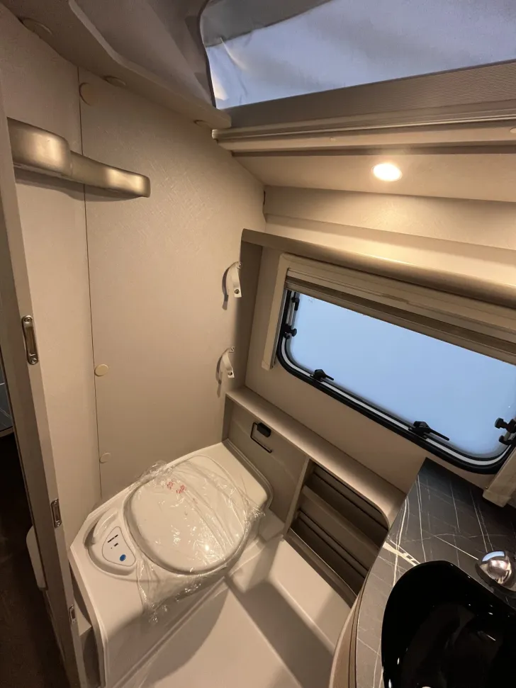 Fahrzeugbild Hymer Eriba Eriba Touring 560 Markise, Autark, Multimediapak #13