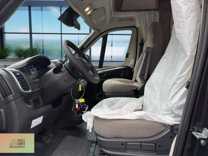 Fahrzeugbild Malibu T 470 RB LE K Top Ausstattung Fiat comfort MJ26 #10