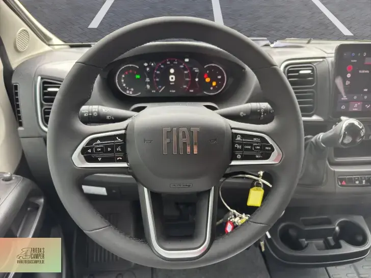Fahrzeugbild Malibu T 470 RB LE K Top Ausstattung Fiat comfort MJ26 #11