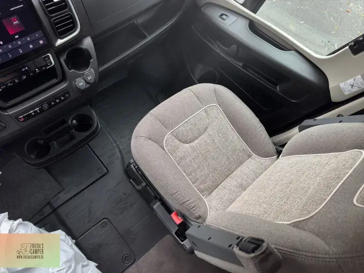 Fahrzeugbild Malibu T 470 RB LE K Top Ausstattung Fiat comfort MJ26 #15