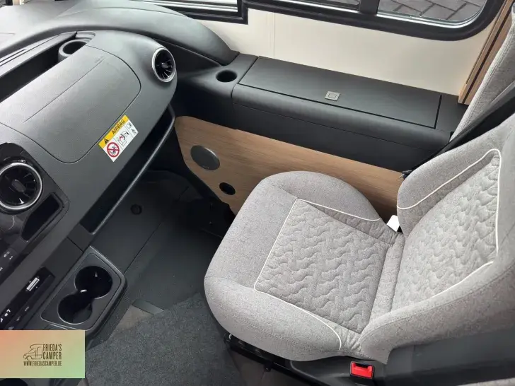 Fahrzeugbild Malibu I 450 RB LE TOP! Mercedes comfort MJ26 #15