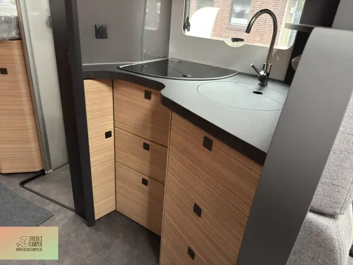 Fahrzeugbild Malibu I 450 RB LE TOP! Mercedes comfort MJ26 #21