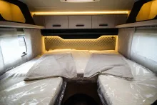 Fahrzeugbild Knaus L!VE WAVE 700 MEG Platinum Selection Automatik | Modell 2026 #12