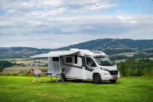 Fahrzeugbild Knaus L!VE WAVE 700 MEG Platinum Selection Automatik | Modell 2026 #22