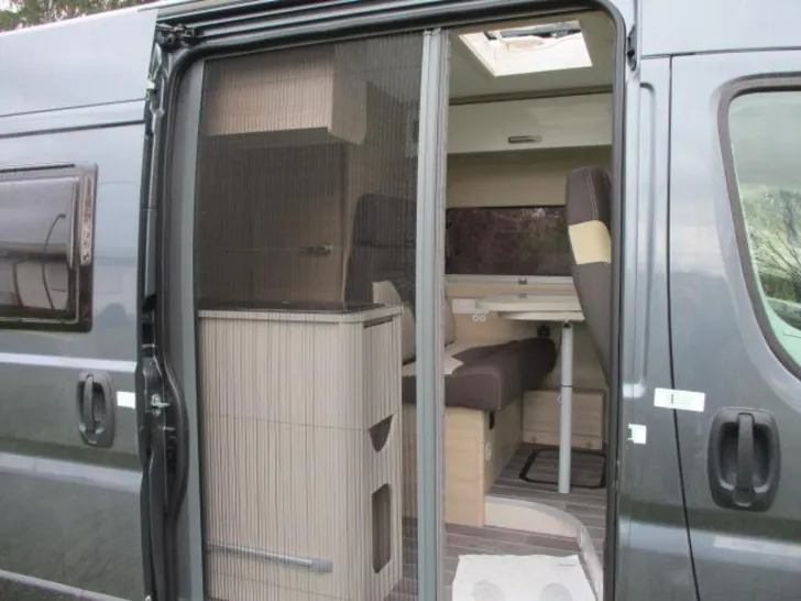 Fahrzeugbild Forster Vantasy FV599HB #8