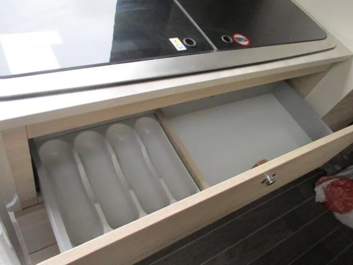 Fahrzeugbild Forster Vantasy FV599HB #12
