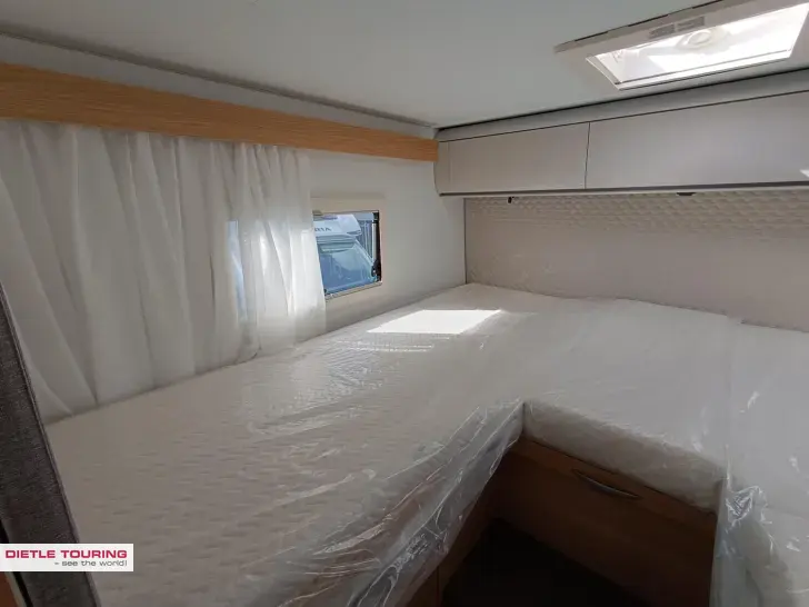 Fahrzeugbild Adria Coral 60Y 670 DL Jubilee Combi 6E, Modell 26 #14