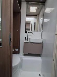 Fahrzeugbild Carado T 338 #9