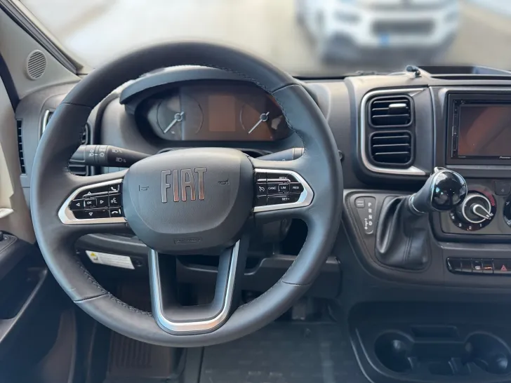 Fahrzeugbild Bürstner B66 690 TD Sondermodell *Automatik* #5
