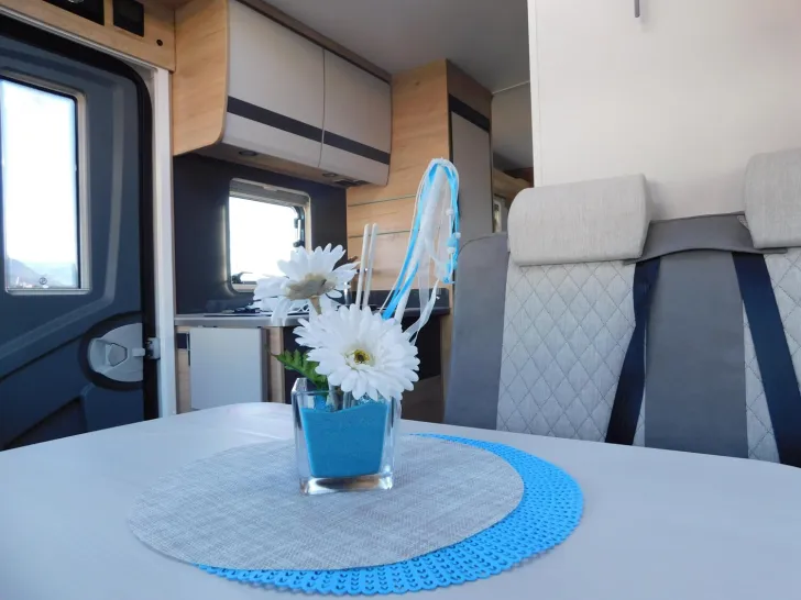 Fahrzeugbild Dethleffs Globebus Active I 4 8G-Autom.+Combi6E+Fußbodenh. #9