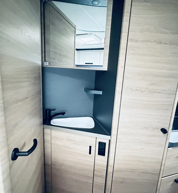 Fahrzeugbild Knaus L!VE TI 650 MF Platinum Selection +500 € Tankgutschein bis 30.6. #14