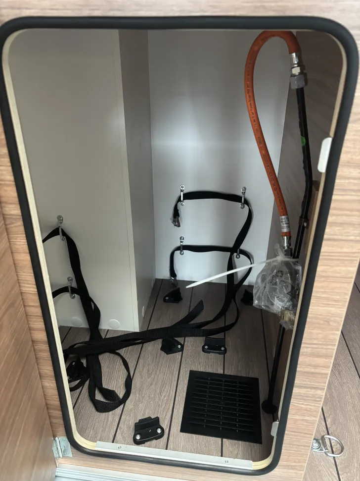 Fahrzeugbild Weinsberg CaraBus 600 MQ EDITION [FIRE] MAXI AHK VeloSwing Artensegrey #17