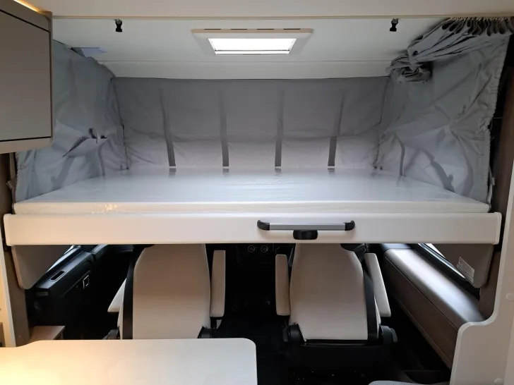 Fahrzeugbild Carado I 338 Pro+ Solar, TV, Sat #10