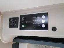 Fahrzeugbild Carado pro CV 640 Automatik, Solar, Rahmenfenster #14
