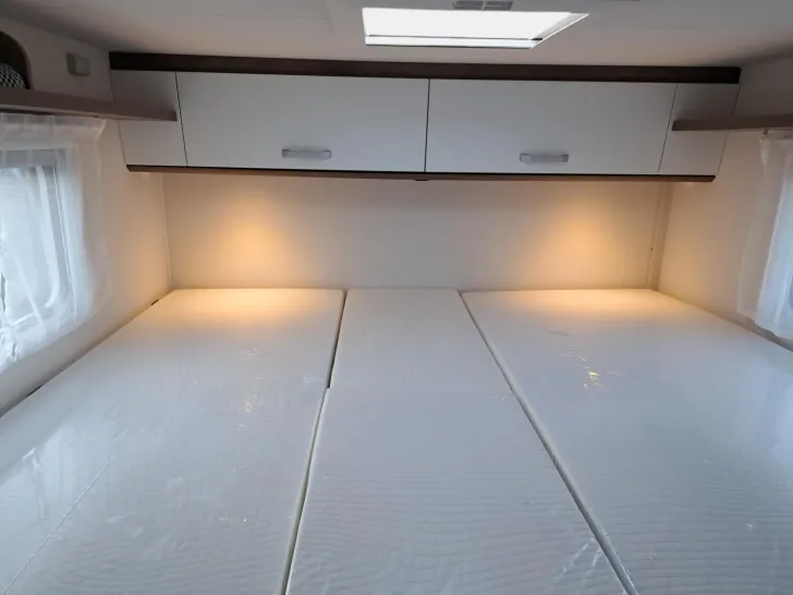 Fahrzeugbild Carado V 337 Pro+ Automatik, Solar, TV-Paket #16