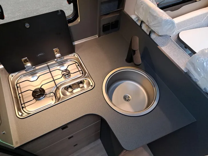 Fahrzeugbild Dethleffs Trend Active T 6817 EB Hubbett, Chassispaket #19