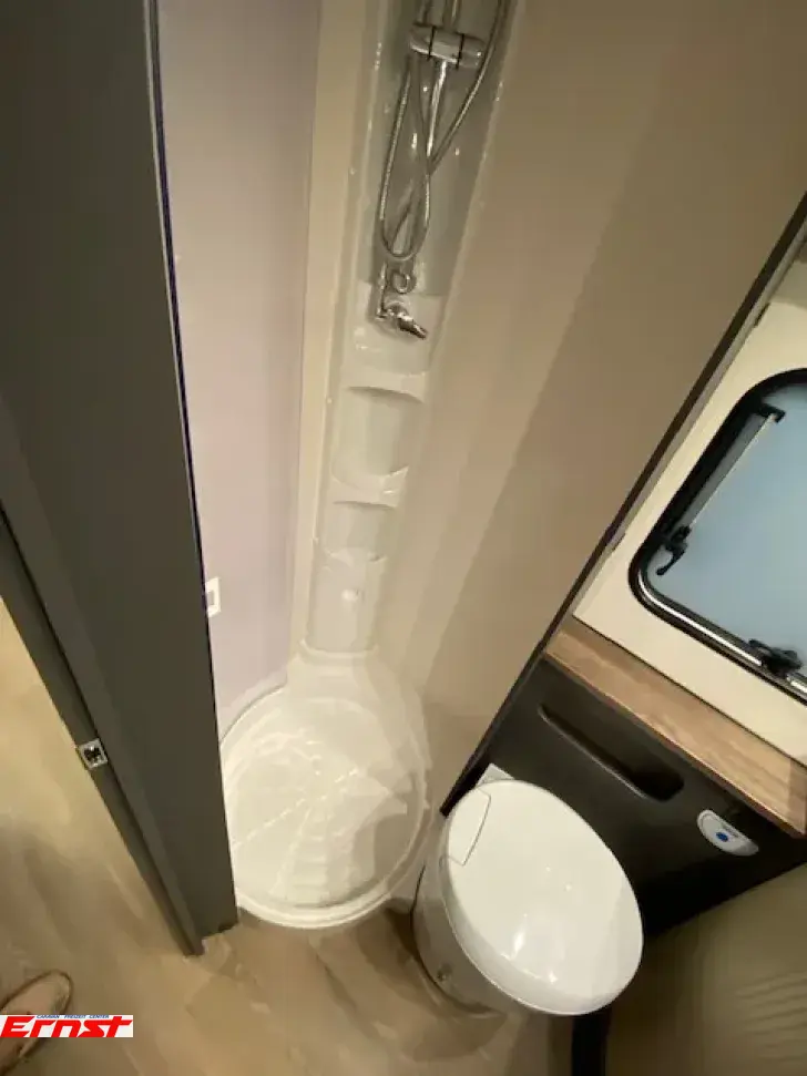 Fahrzeugbild Hobby Excellent Edition 545 KMF #4