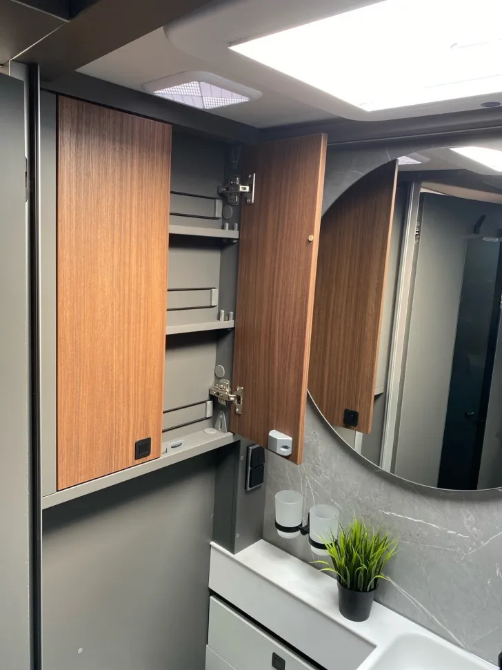 Fahrzeugbild Hymer B-Klasse MC I 680 !!! Top‑Preis Garantie !!! #16