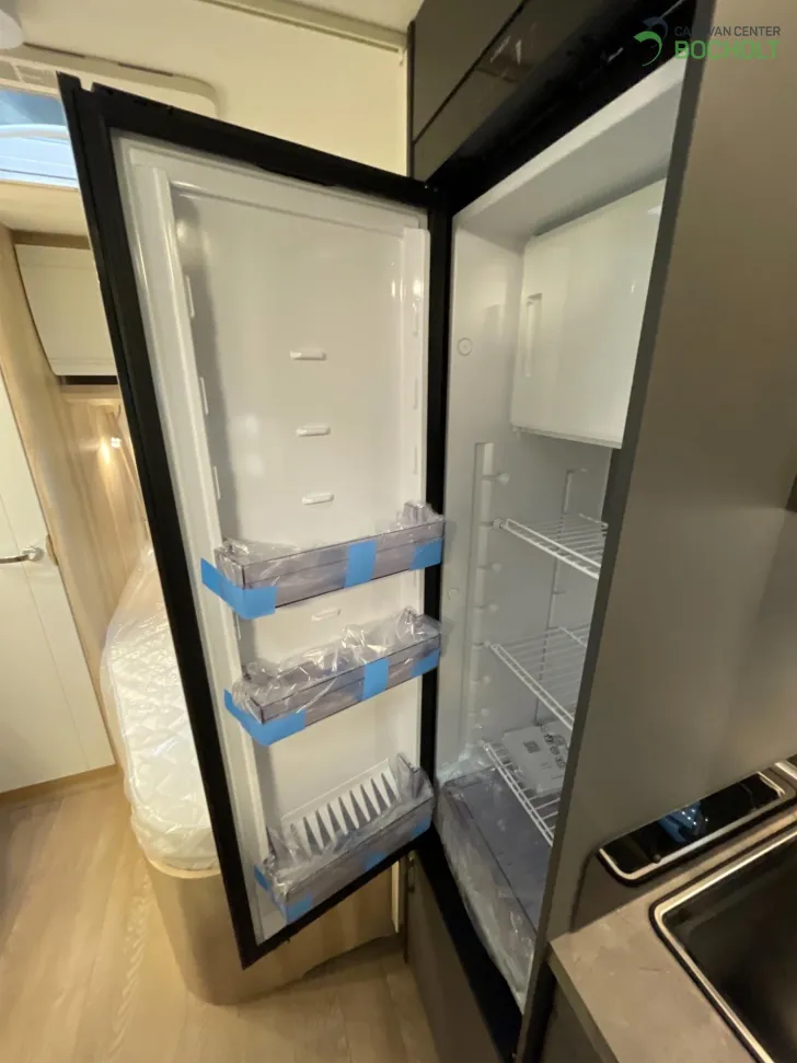 Fahrzeugbild Hobby De Luxe 540 KMFe Modell 2026 / 1800 kg / Mover / ETS #11