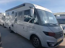 Fahrzeugbild Adria Sonic Supreme 700 DC Markise #3