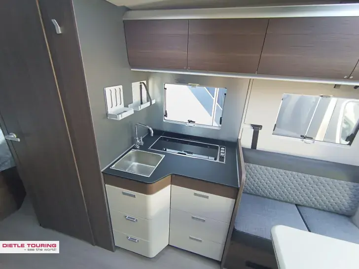 Fahrzeugbild Adria Coral Supreme 670 DC Safety + Style, Markise #8